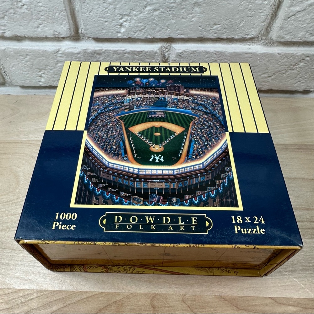 NEW! Yankee Stadium Puzzle 1000 Piece by Dowdle Folk Art